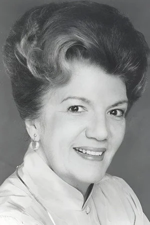 Carmen Zapata