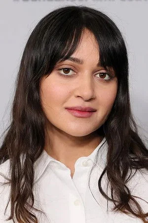 Ариэла Барер