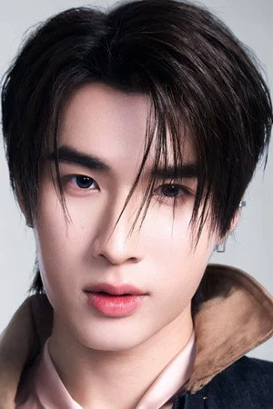 ธนธร เสนางคนิกร