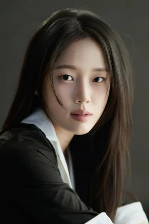 Min Ha-ri
