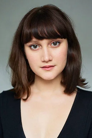 Элина Алминас